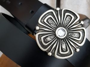 Cinturó de pell